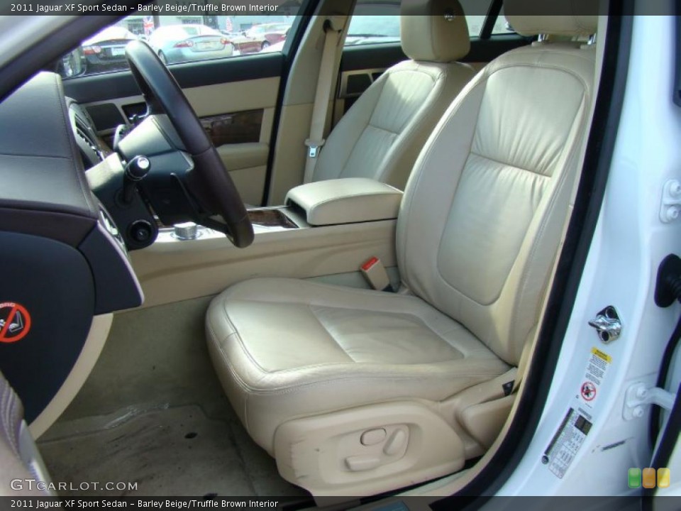 Barley Beige/Truffle Brown Interior Photo for the 2011 Jaguar XF Sport Sedan #43091736