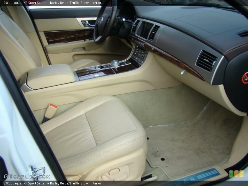 Barley Beige/Truffle Brown Interior Photo for the 2011 Jaguar XF Sport Sedan #43091916