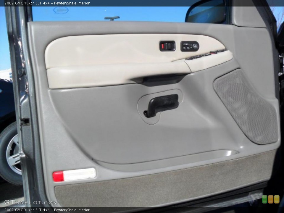 Pewter/Shale Interior Door Panel for the 2002 GMC Yukon SLT 4x4 #43098512