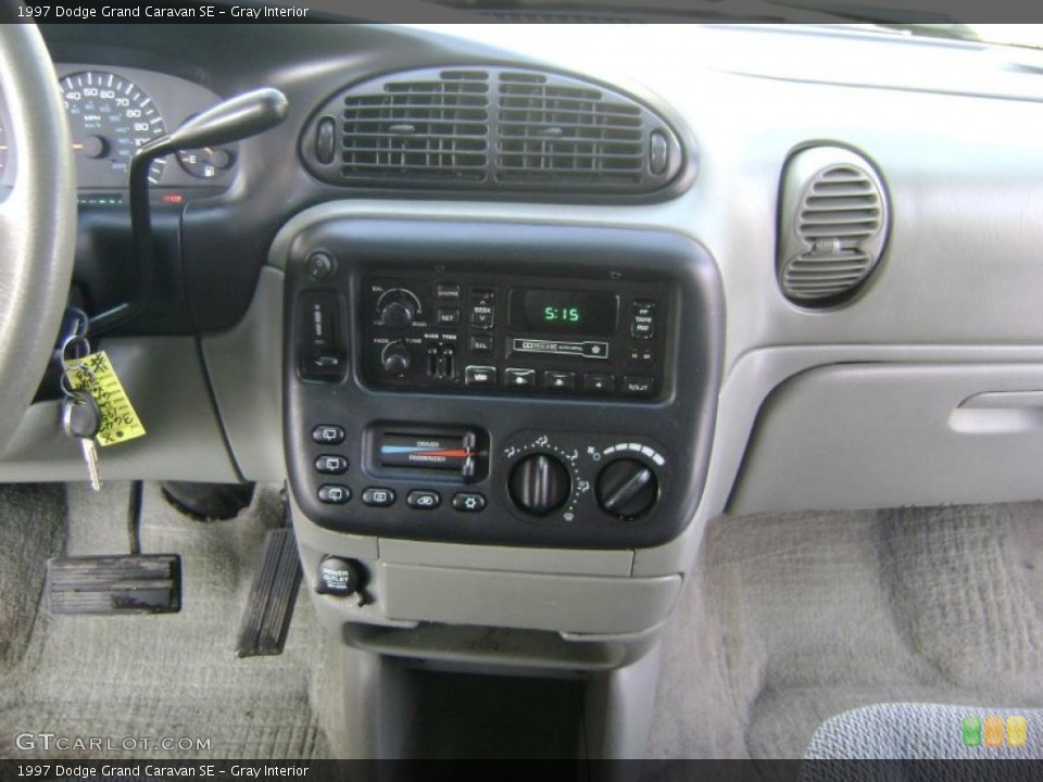 Gray Interior Controls for the 1997 Dodge Grand Caravan SE #43110567