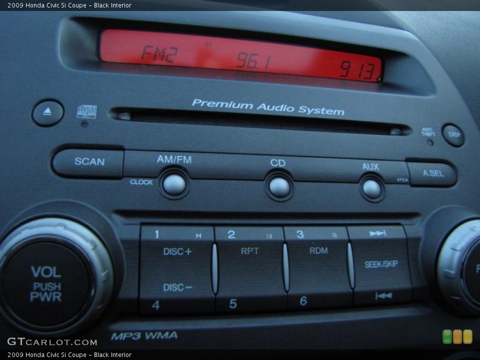 Black Interior Controls for the 2009 Honda Civic Si Coupe #43118793