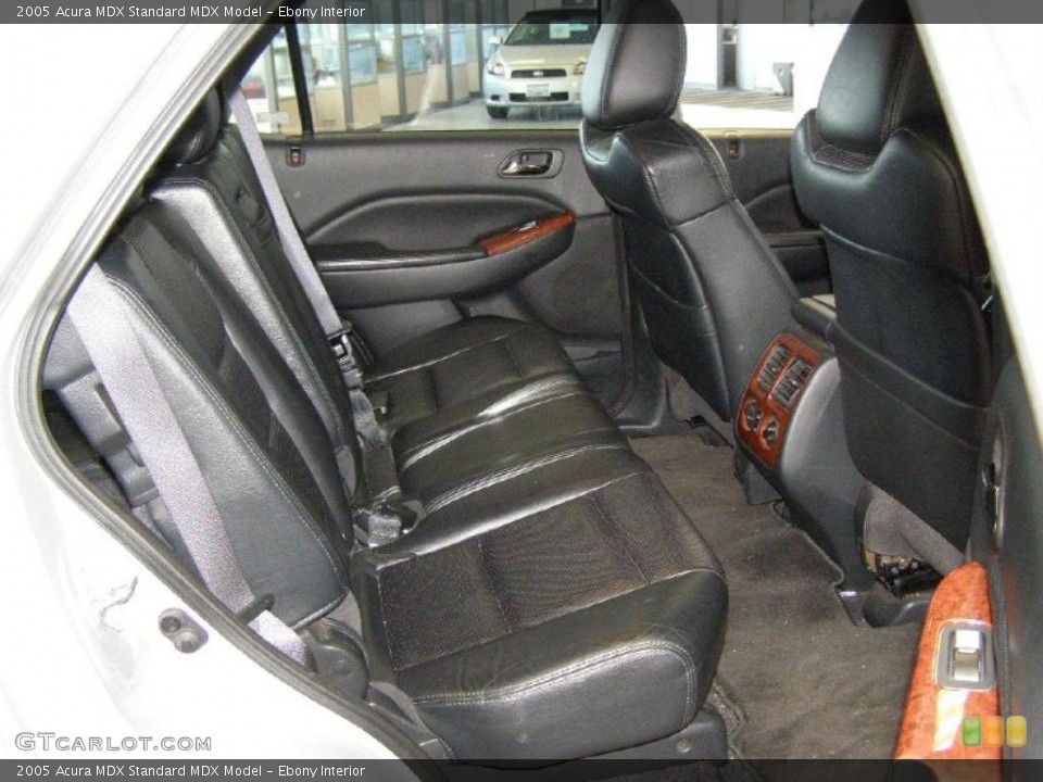 Ebony Interior Photo for the 2005 Acura MDX  #43122806
