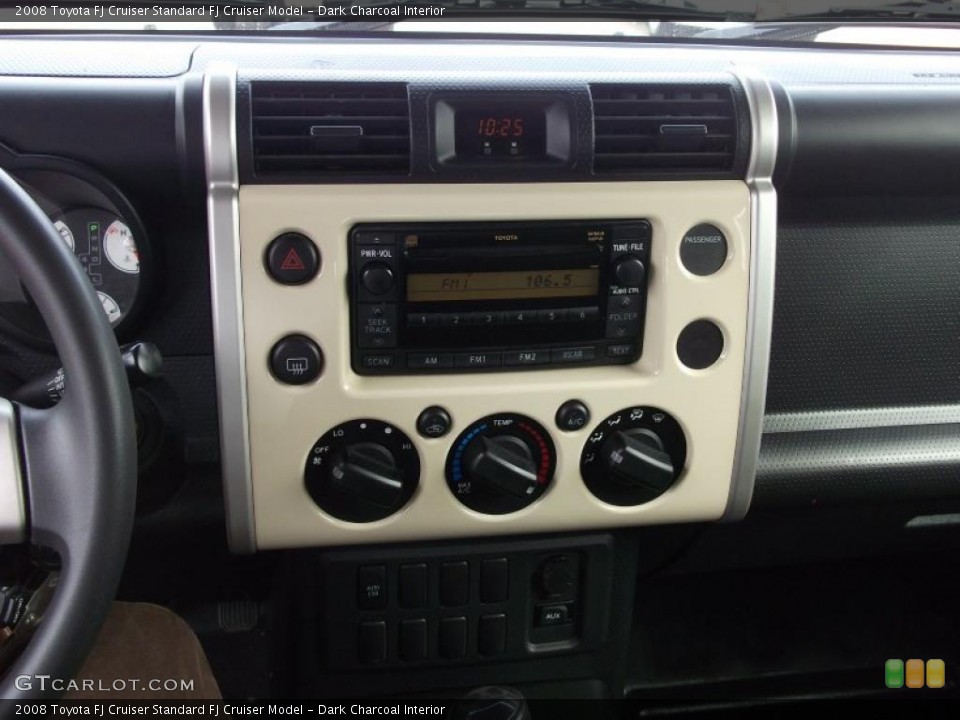 Dark Charcoal Interior Controls for the 2008 Toyota FJ Cruiser  #43137363