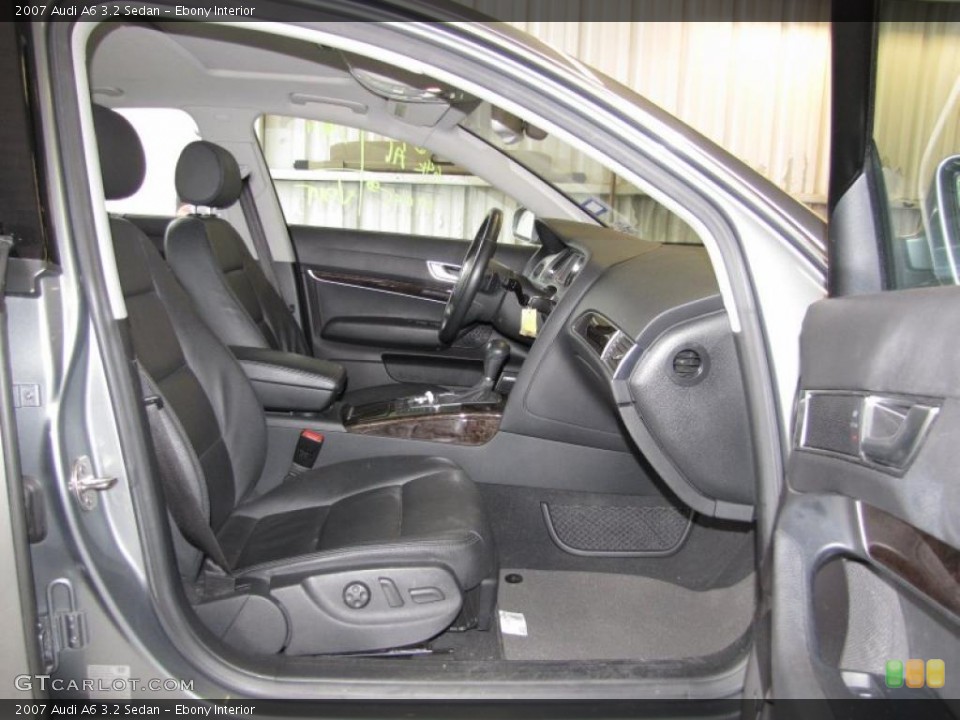 Ebony Interior Photo for the 2007 Audi A6 3.2 Sedan #43137547