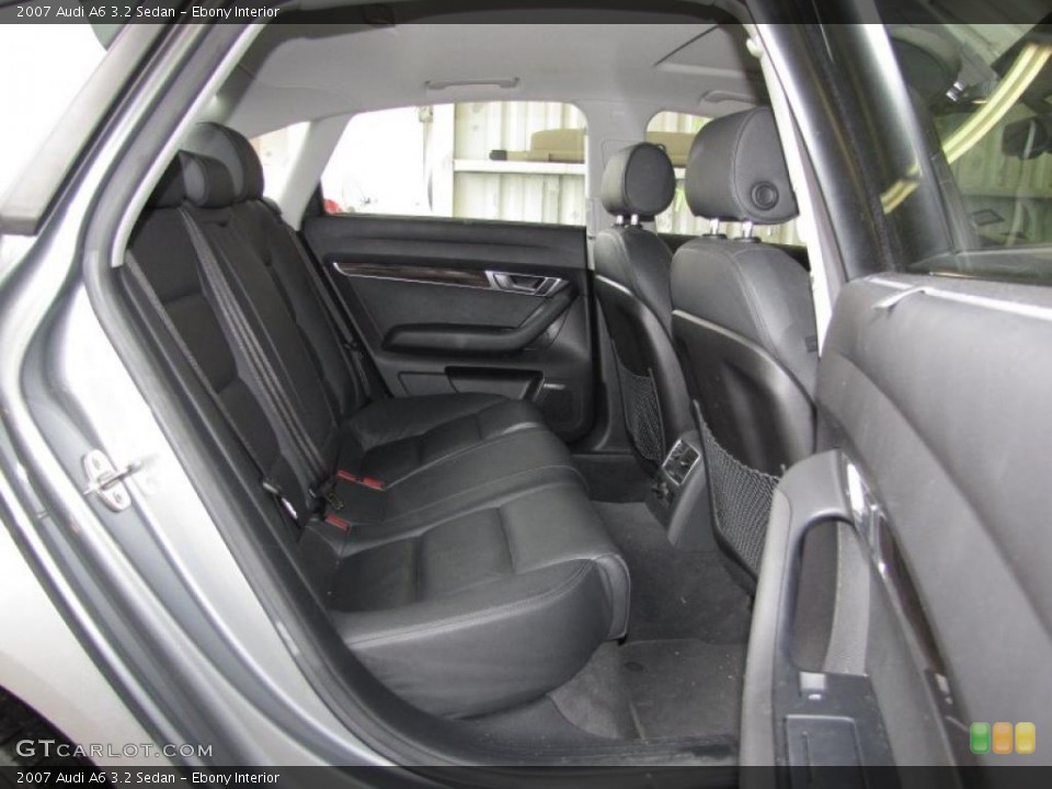 Ebony Interior Photo for the 2007 Audi A6 3.2 Sedan #43137559