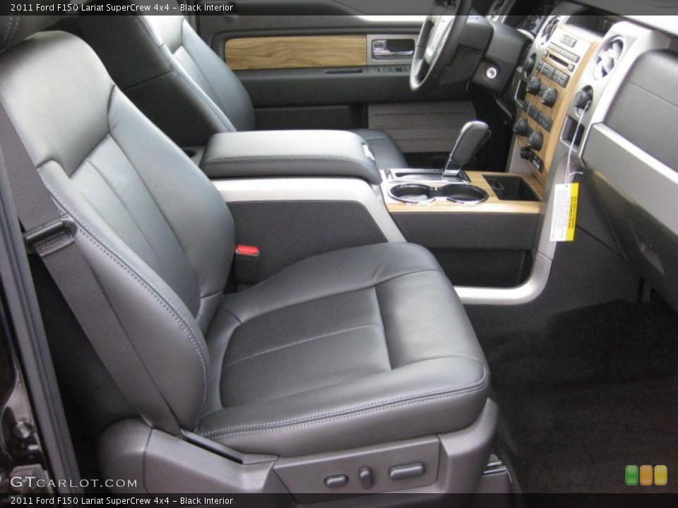 Black Interior Photo for the 2011 Ford F150 Lariat SuperCrew 4x4 #43168153