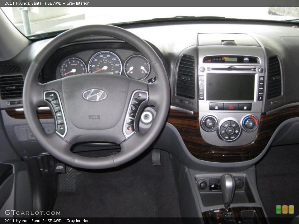 Gray Interior Dashboard for the 2011 Hyundai Santa Fe SE AWD #43170513