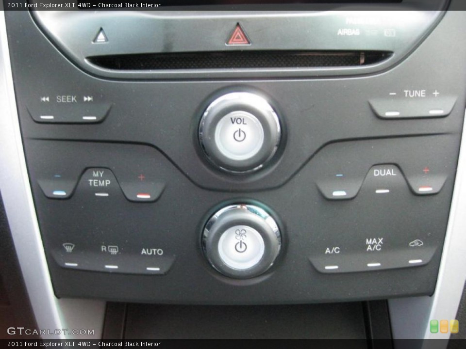 Charcoal Black Interior Controls for the 2011 Ford Explorer XLT 4WD #43174186