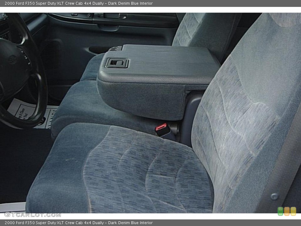 Dark Denim Blue Interior Photo for the 2000 Ford F350 Super Duty XLT Crew Cab 4x4 Dually #43205676