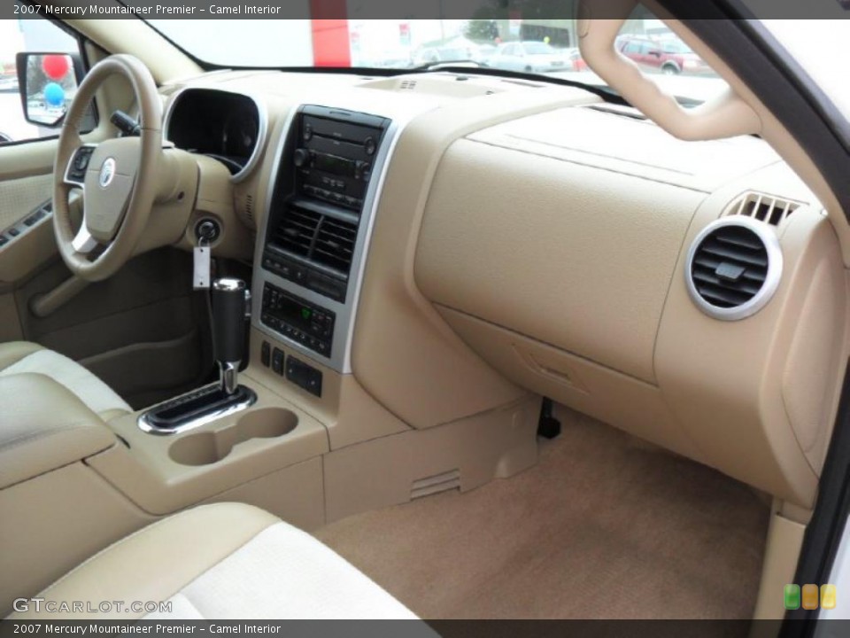 Camel Interior Photo for the 2007 Mercury Mountaineer Premier #43210002