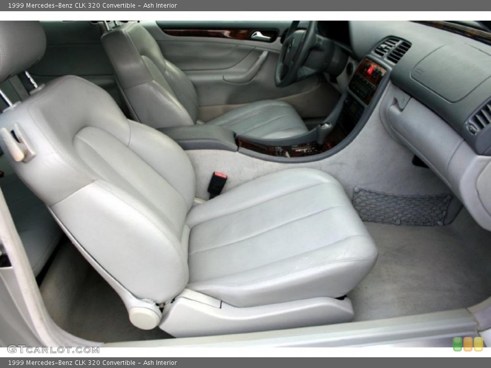 Ash Interior Photo for the 1999 Mercedes-Benz CLK 320 Convertible #43226179