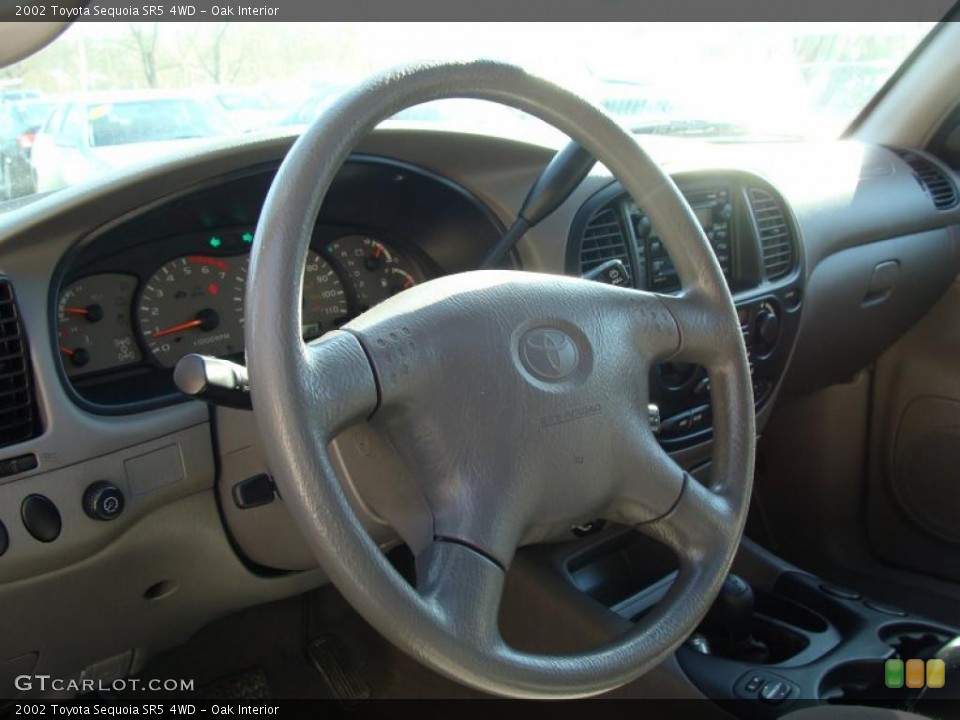 Oak Interior Photo for the 2002 Toyota Sequoia SR5 4WD #43236140