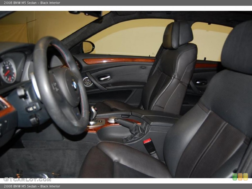 Black Interior Photo for the 2008 BMW M5 Sedan #43250970