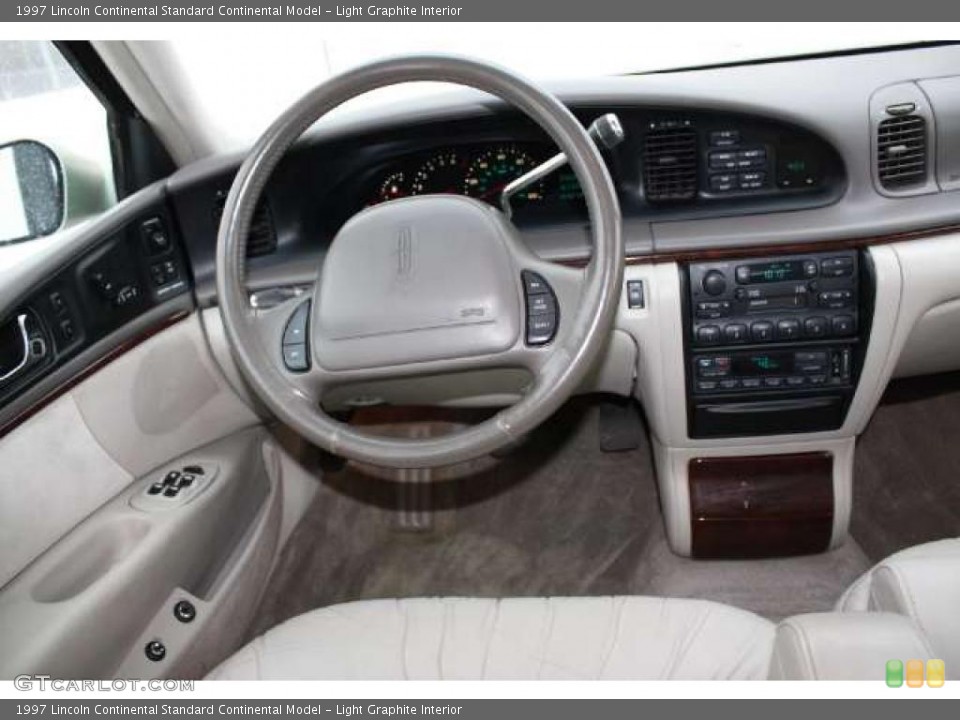 Light Graphite Interior Photo for the 1997 Lincoln Continental  #43257542