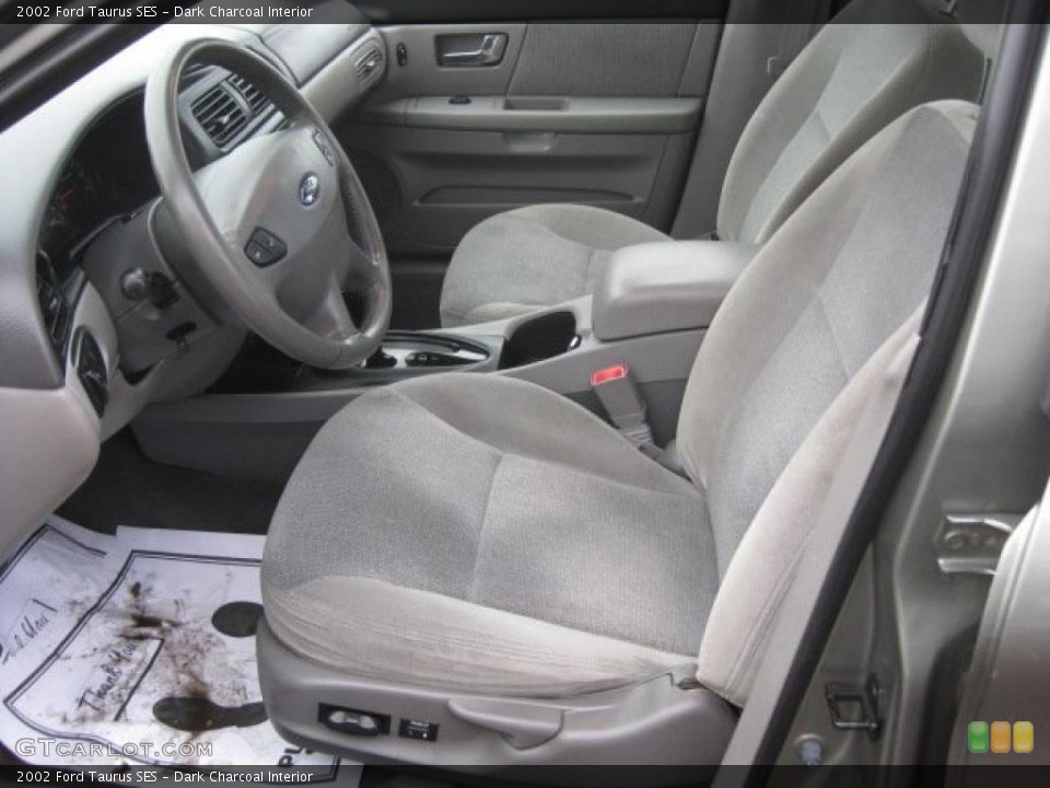 Dark Charcoal 2002 Ford Taurus Interiors