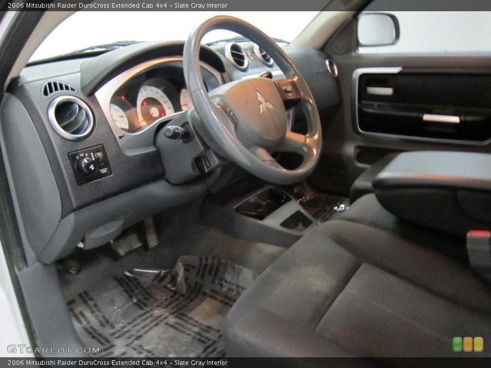 Slate Gray Interior Photo for the 2006 Mitsubishi Raider DuroCross Extended Cab 4x4 #43259694