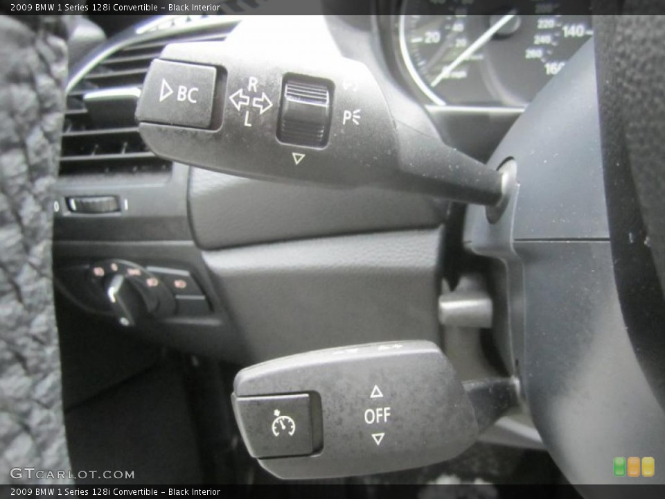 Black Interior Controls for the 2009 BMW 1 Series 128i Convertible #43260918