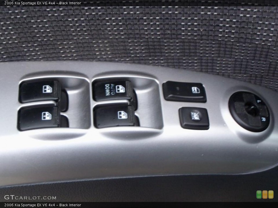 Black Interior Controls for the 2006 Kia Sportage EX V6 4x4 #43263670