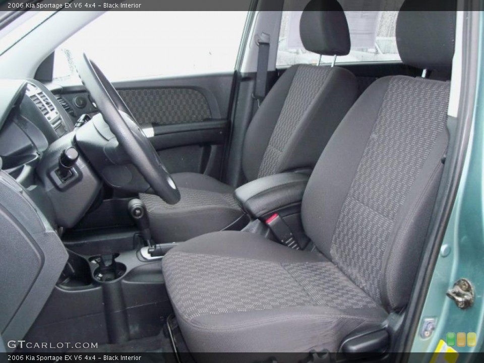 Black Interior Photo for the 2006 Kia Sportage EX V6 4x4 #43263750