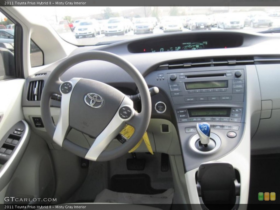 Misty Gray Interior Photo for the 2011 Toyota Prius Hybrid II #43277110