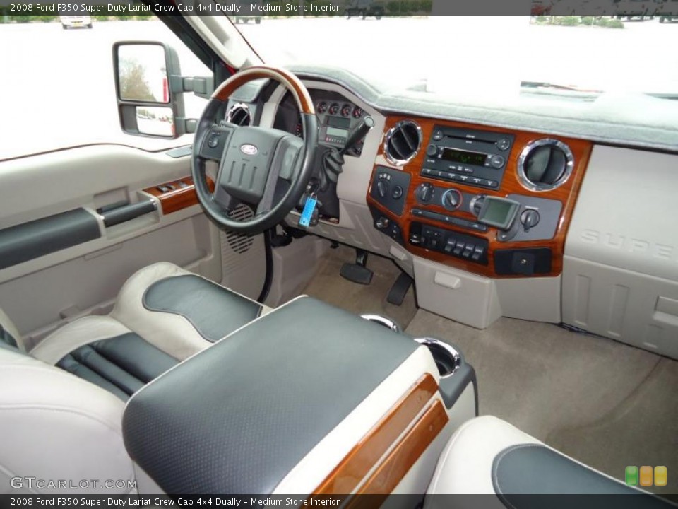 Medium Stone Interior Photo for the 2008 Ford F350 Super Duty Lariat Crew Cab 4x4 Dually #43287850