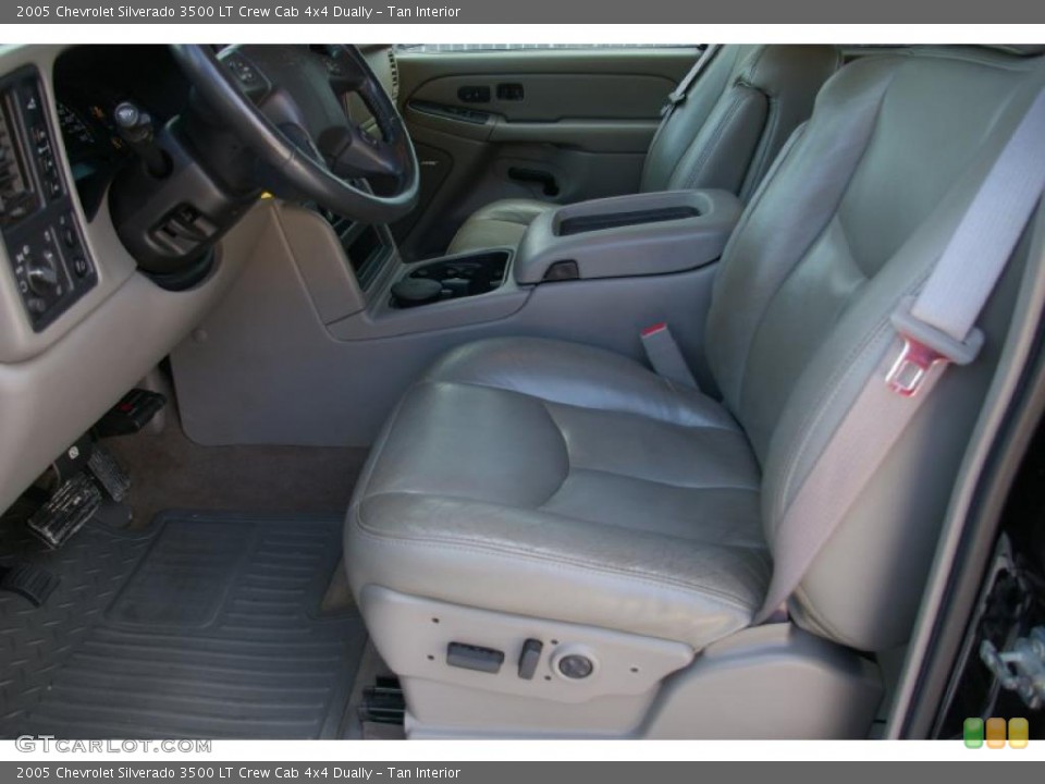 Tan 2005 Chevrolet Silverado 3500 Interiors