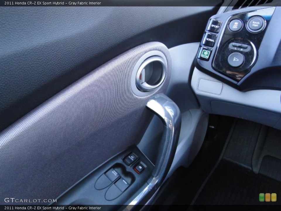 Gray Fabric Interior Controls for the 2011 Honda CR-Z EX Sport Hybrid #43296968