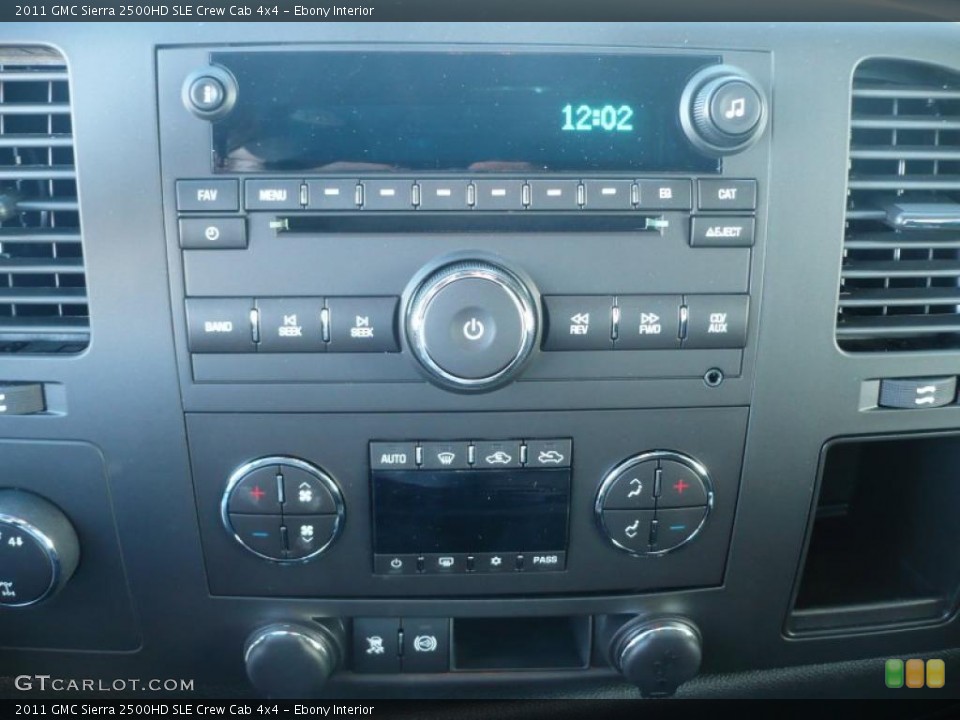 Ebony Interior Controls for the 2011 GMC Sierra 2500HD SLE Crew Cab 4x4 #43297204