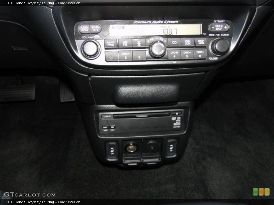 Black Interior Controls for the 2010 Honda Odyssey Touring #43299119