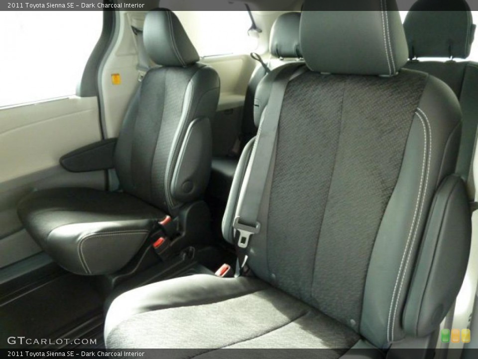 Dark Charcoal Interior Photo for the 2011 Toyota Sienna SE #43303352
