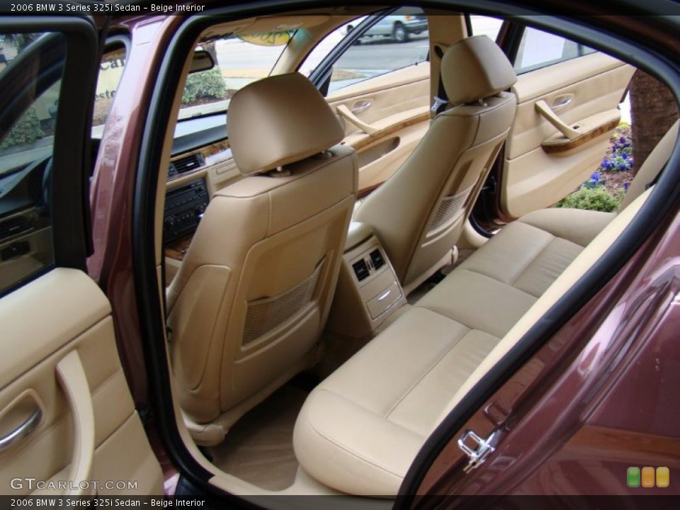 Beige Interior Photo for the 2006 BMW 3 Series 325i Sedan #43321863