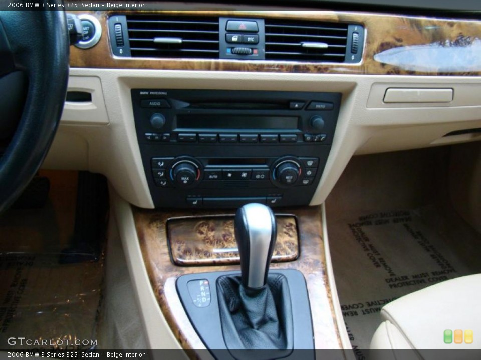 Beige Interior Dashboard for the 2006 BMW 3 Series 325i Sedan #43322011