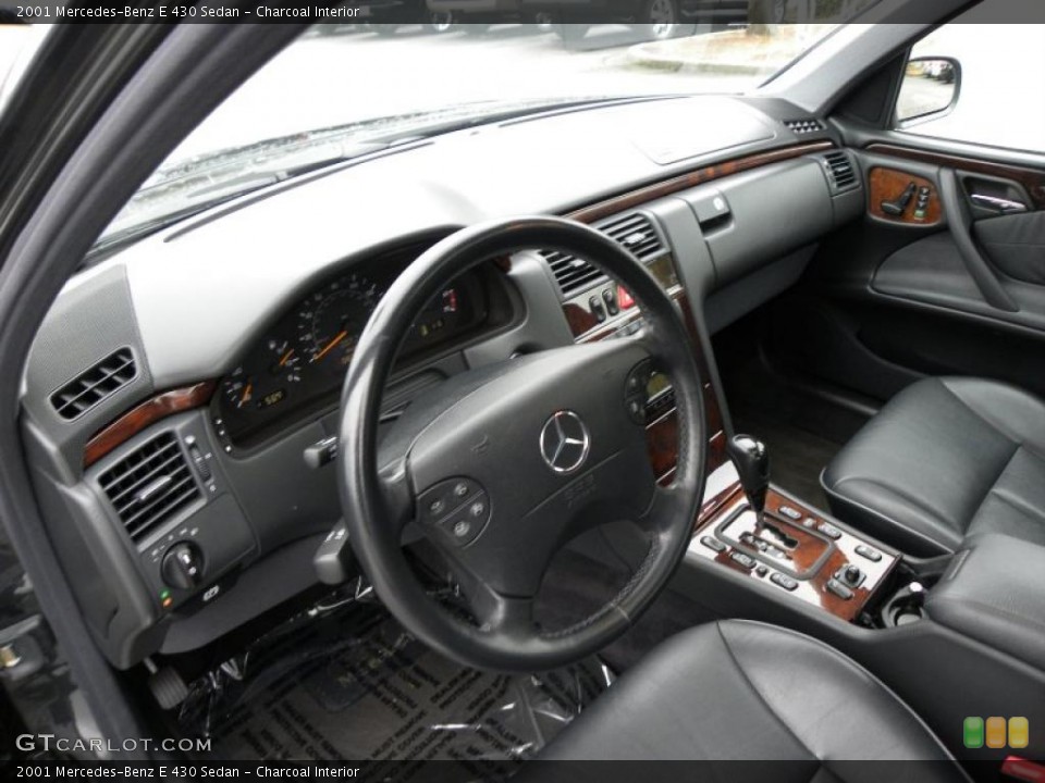 Charcoal Interior Photo for the 2001 Mercedes-Benz E 430 Sedan #43331319