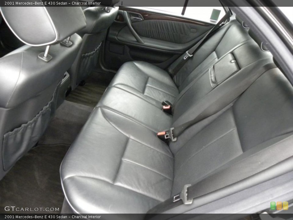 Charcoal Interior Photo for the 2001 Mercedes-Benz E 430 Sedan #43331375