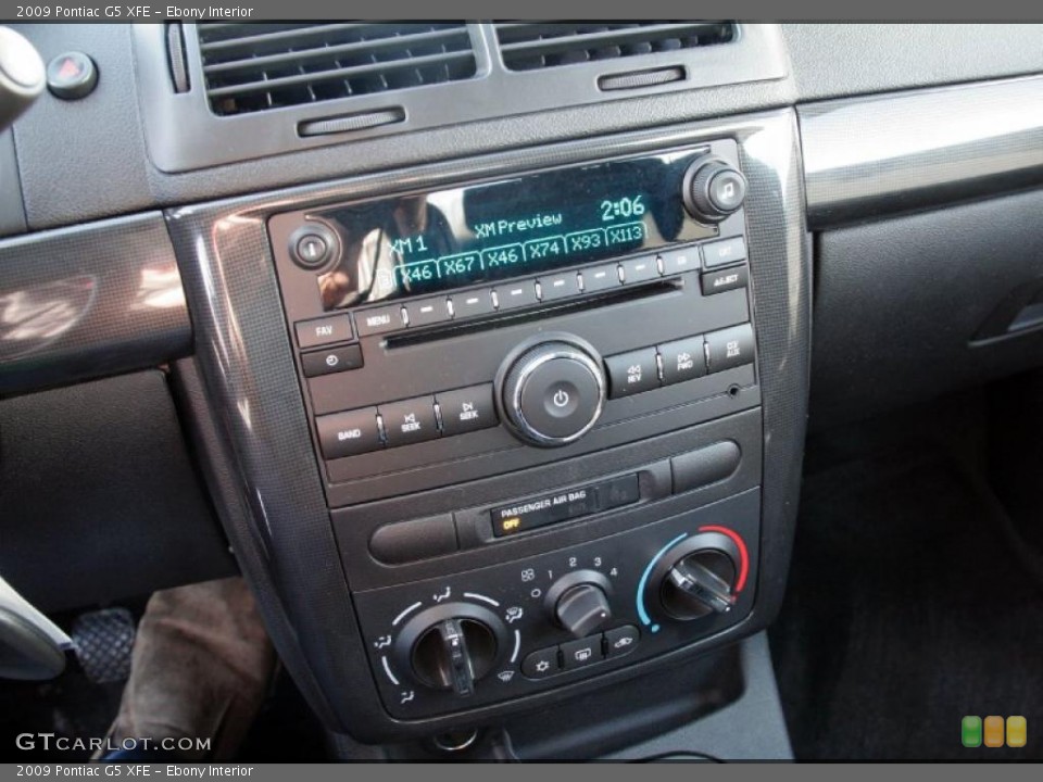 Ebony Interior Controls for the 2009 Pontiac G5 XFE #43337597