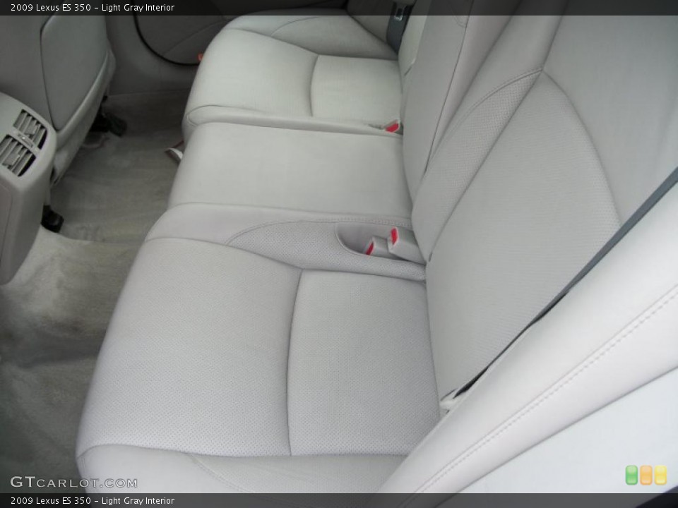 Light Gray Interior Photo for the 2009 Lexus ES 350 #43337657