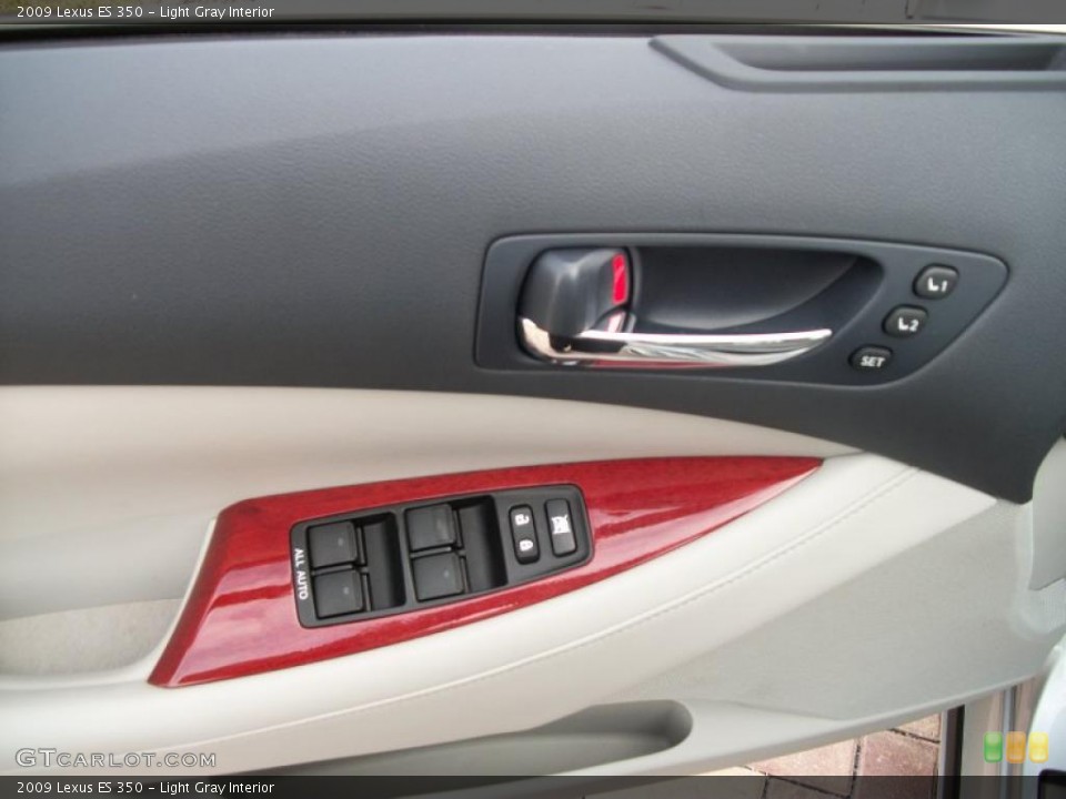 Light Gray Interior Door Panel for the 2009 Lexus ES 350 #43337673