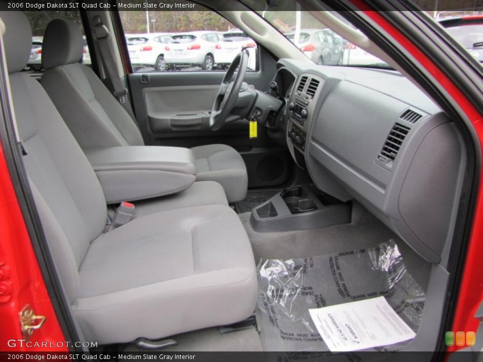 Medium Slate Gray Interior Photo for the 2006 Dodge Dakota SLT Quad Cab #43343067