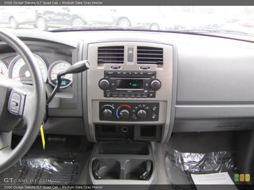 Medium Slate Gray Interior Dashboard for the 2006 Dodge Dakota SLT Quad Cab #43343079