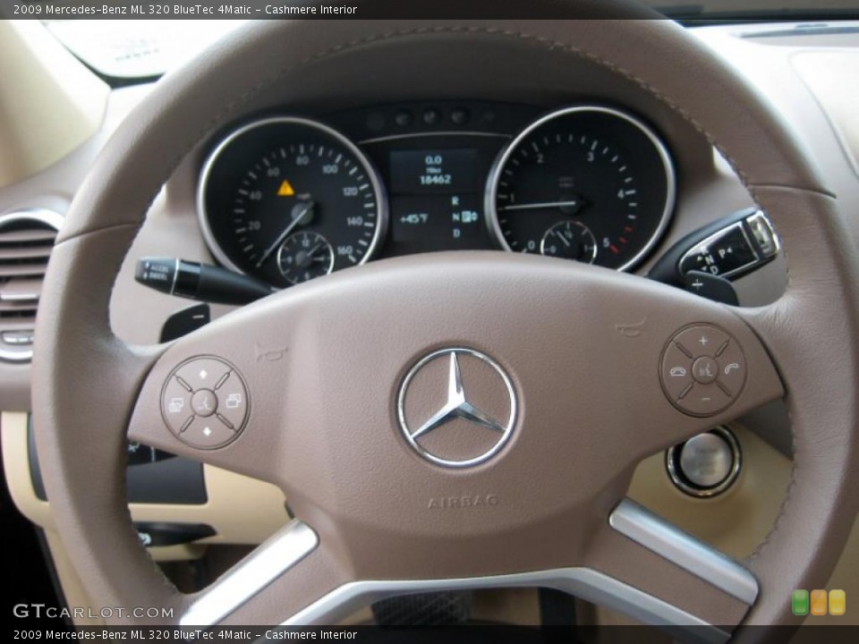 Cashmere Interior Steering Wheel for the 2009 Mercedes-Benz ML 320 BlueTec 4Matic #43344471