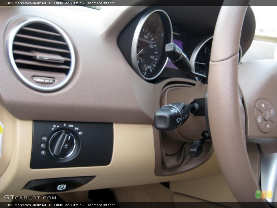 Cashmere Interior Controls for the 2009 Mercedes-Benz ML 320 BlueTec 4Matic #43344523