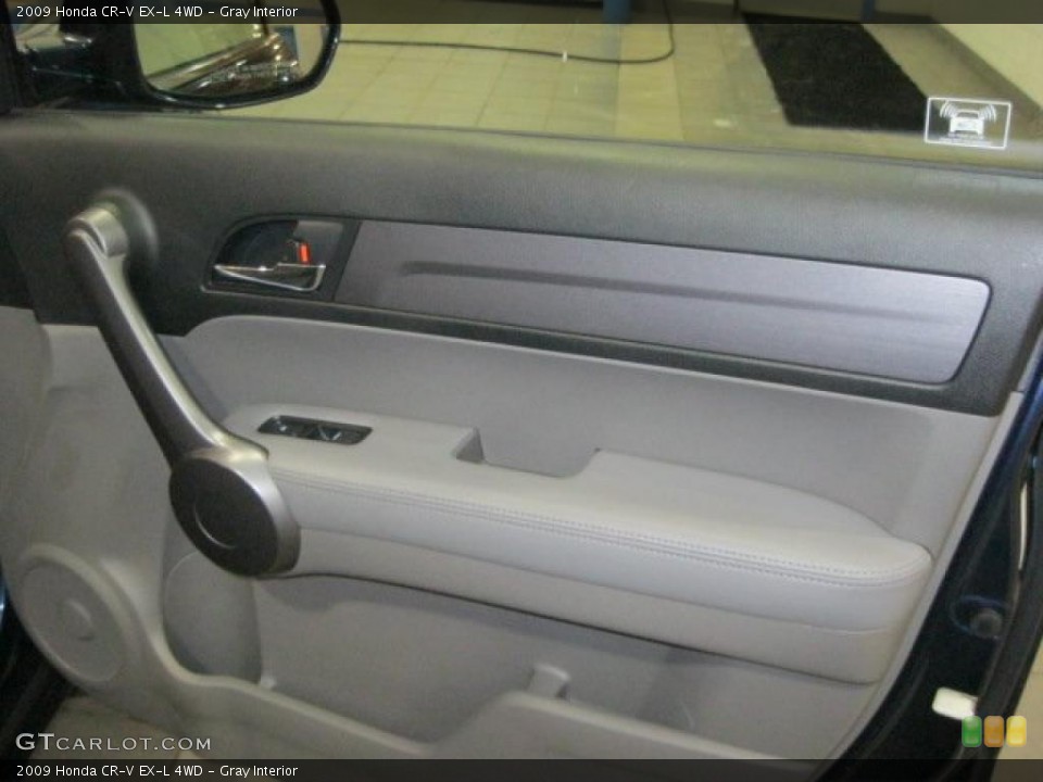 Gray Interior Door Panel for the 2009 Honda CR-V EX-L 4WD #43348608