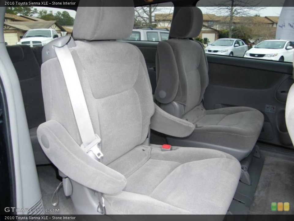 Stone Interior Photo for the 2010 Toyota Sienna XLE #43354731