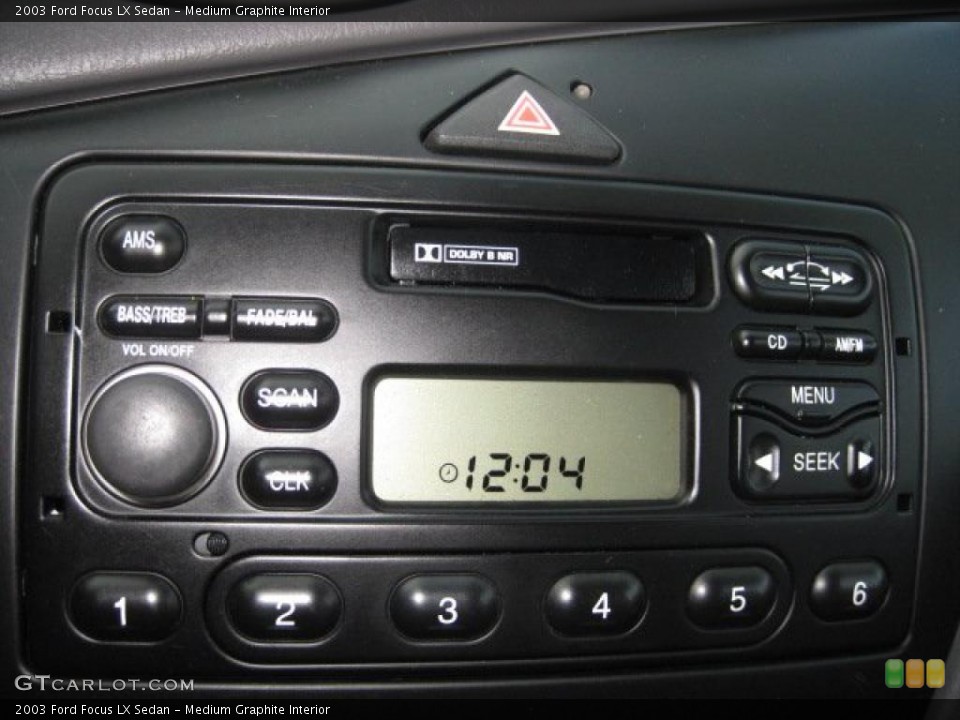 Medium Graphite Interior Controls for the 2003 Ford Focus LX Sedan #43355839