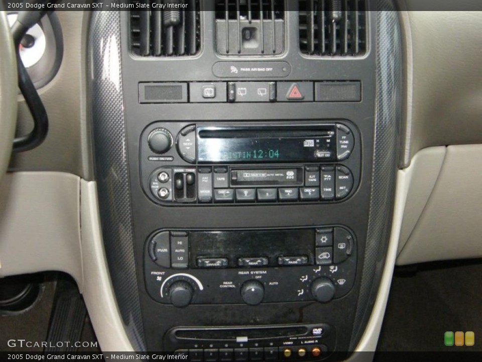 Medium Slate Gray Interior Controls for the 2005 Dodge Grand Caravan SXT #43356083