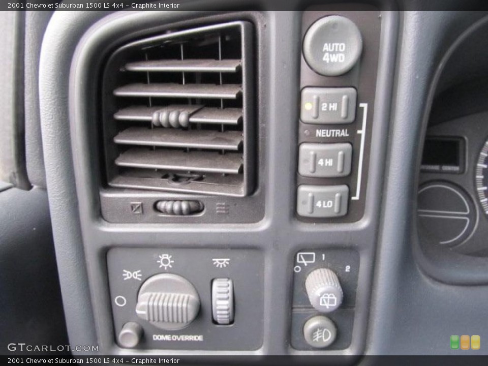 Graphite Interior Controls for the 2001 Chevrolet Suburban 1500 LS 4x4 #43356535