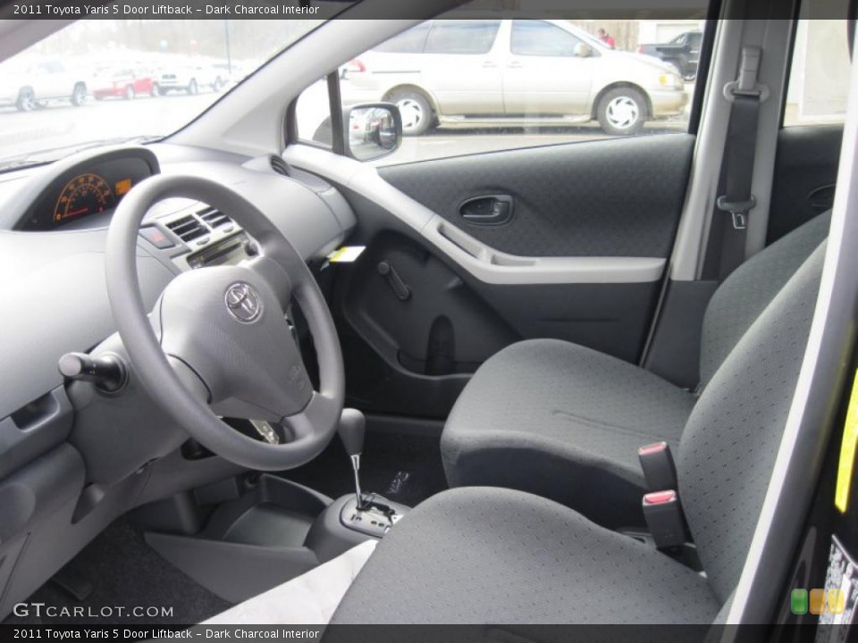 Dark Charcoal Interior Photo for the 2011 Toyota Yaris 5 Door Liftback #43362355