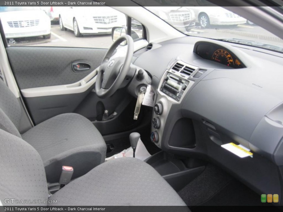 Dark Charcoal Interior Photo for the 2011 Toyota Yaris 5 Door Liftback #43362413