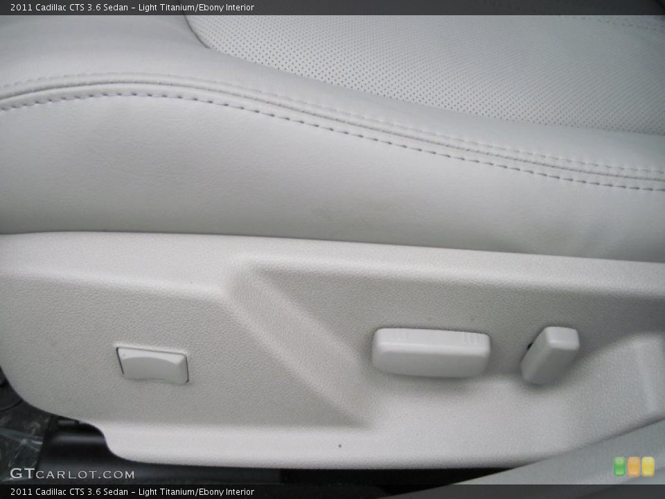 Light Titanium/Ebony Interior Controls for the 2011 Cadillac CTS 3.6 Sedan #43365172