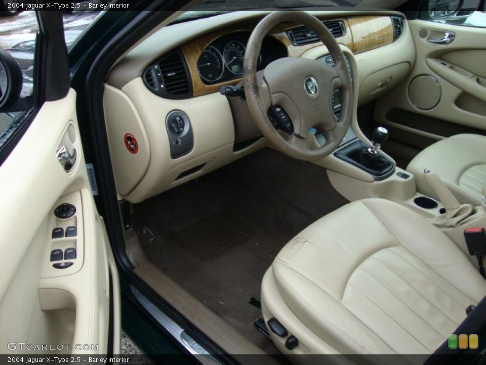 Barley 2004 Jaguar X-Type Interiors